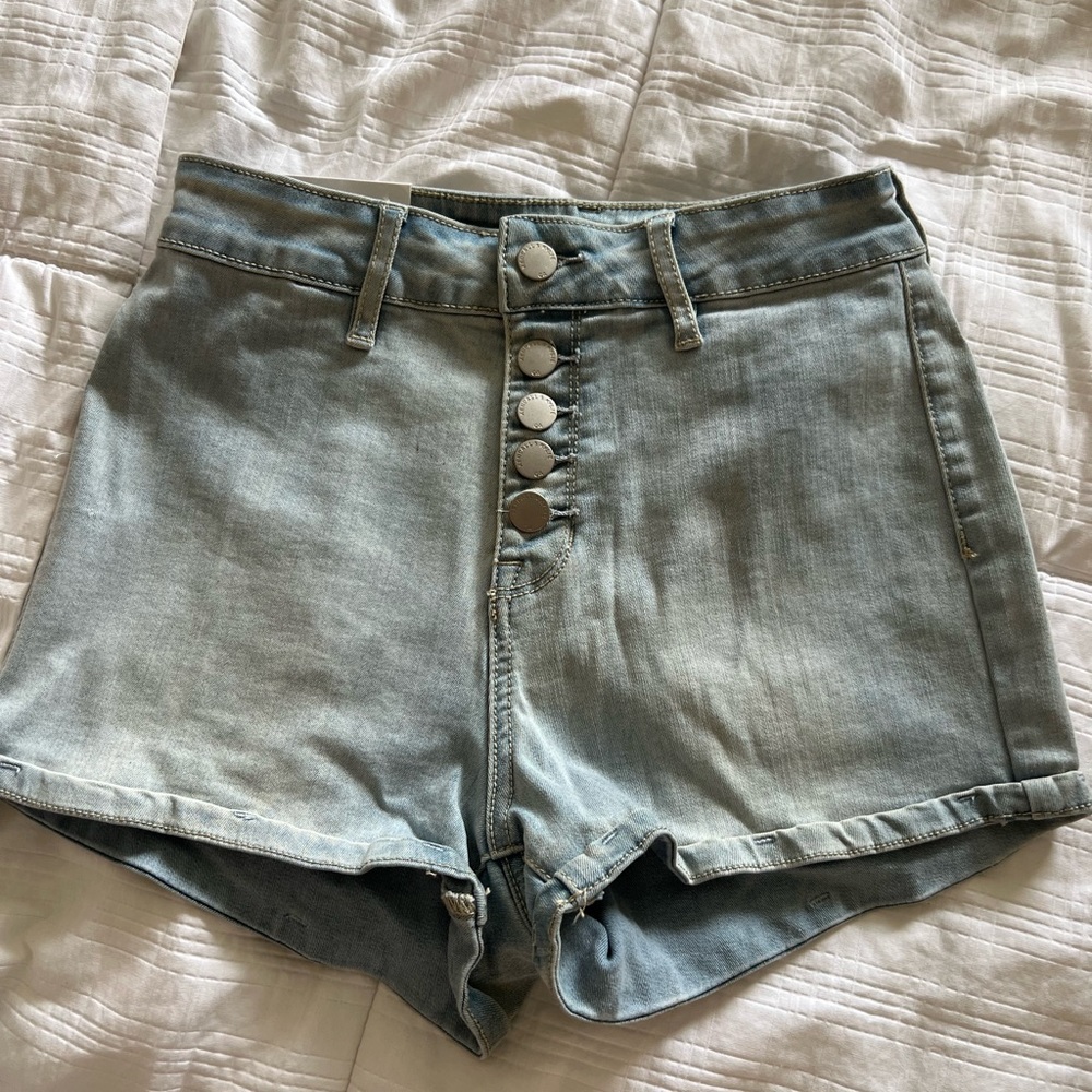 Kendall and Kylie Super high rise jean shorts